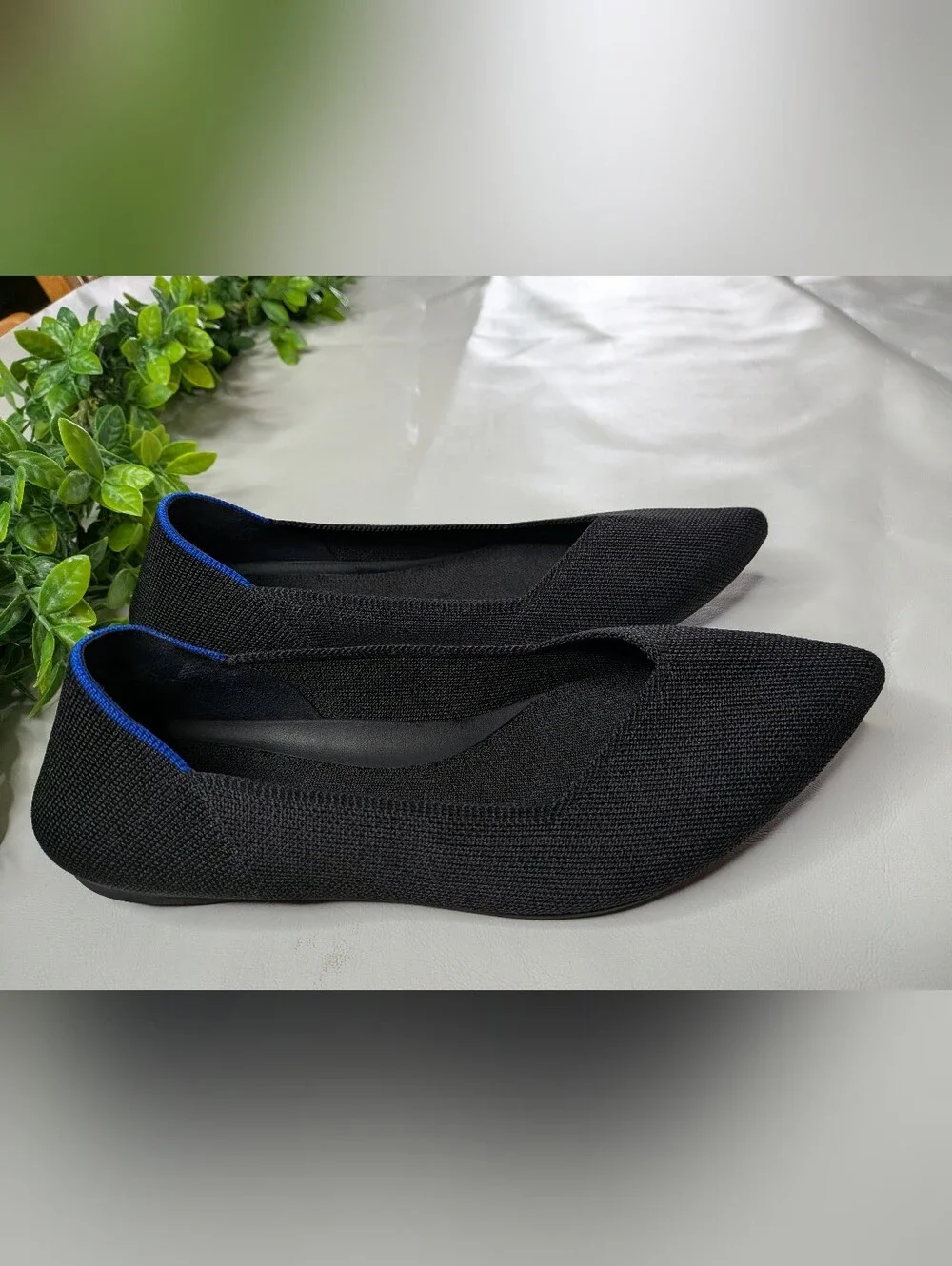 Rothys Pointed Toe Flats Black Size 8.5